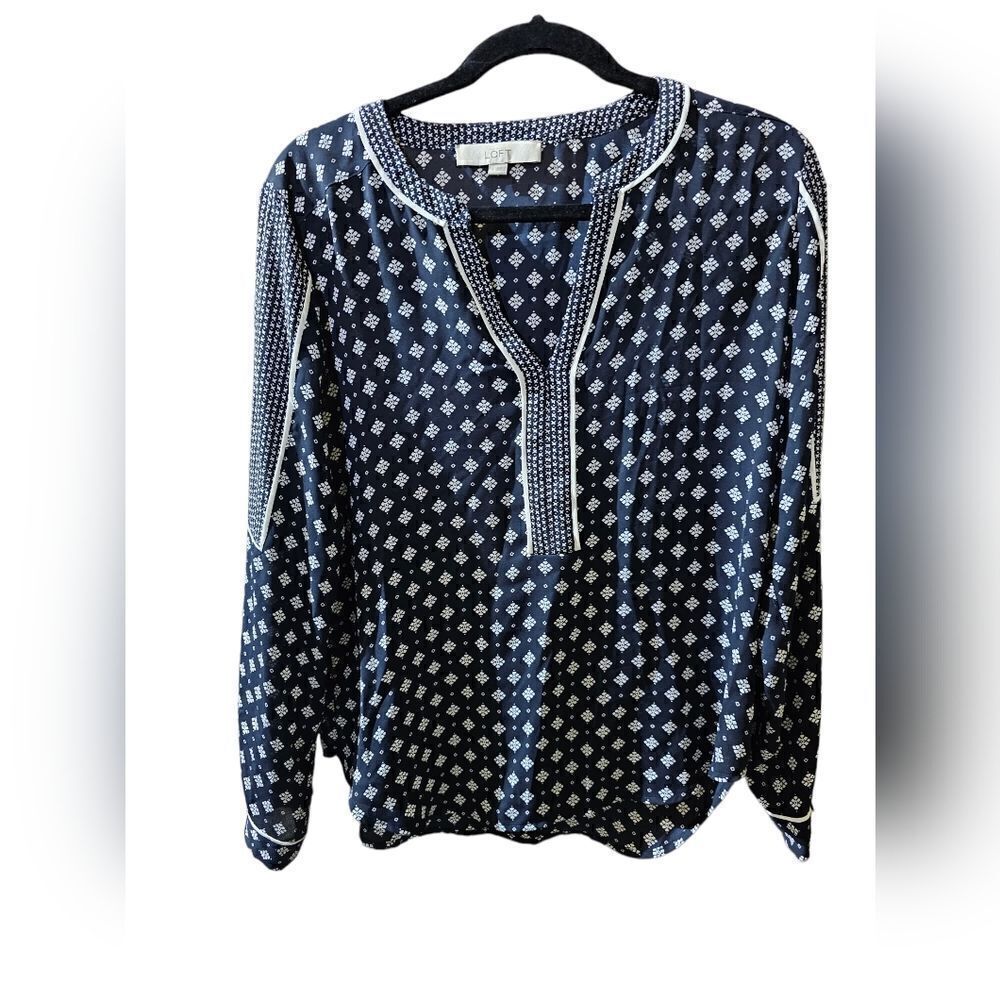 LOFT Navy Diamond Print Long‎ Sleeve Chiffon Top - Size Small